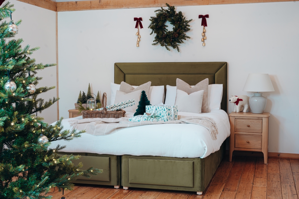 Adjustable Bed Christmas Theme